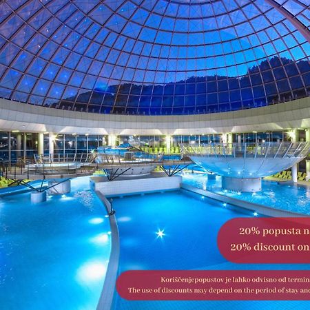 Hotel Spica Лашко Екстер'єр фото