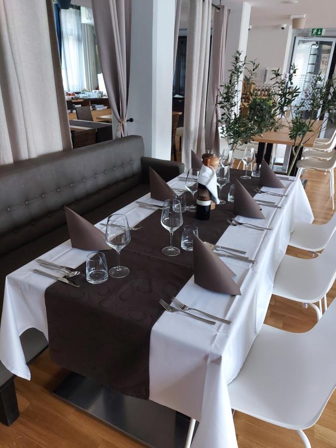 Hotel Spica Лашко Екстер'єр фото