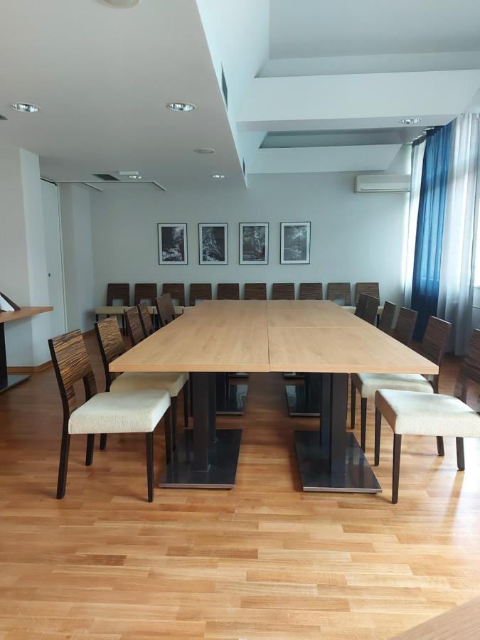 Hotel Spica Лашко Екстер'єр фото