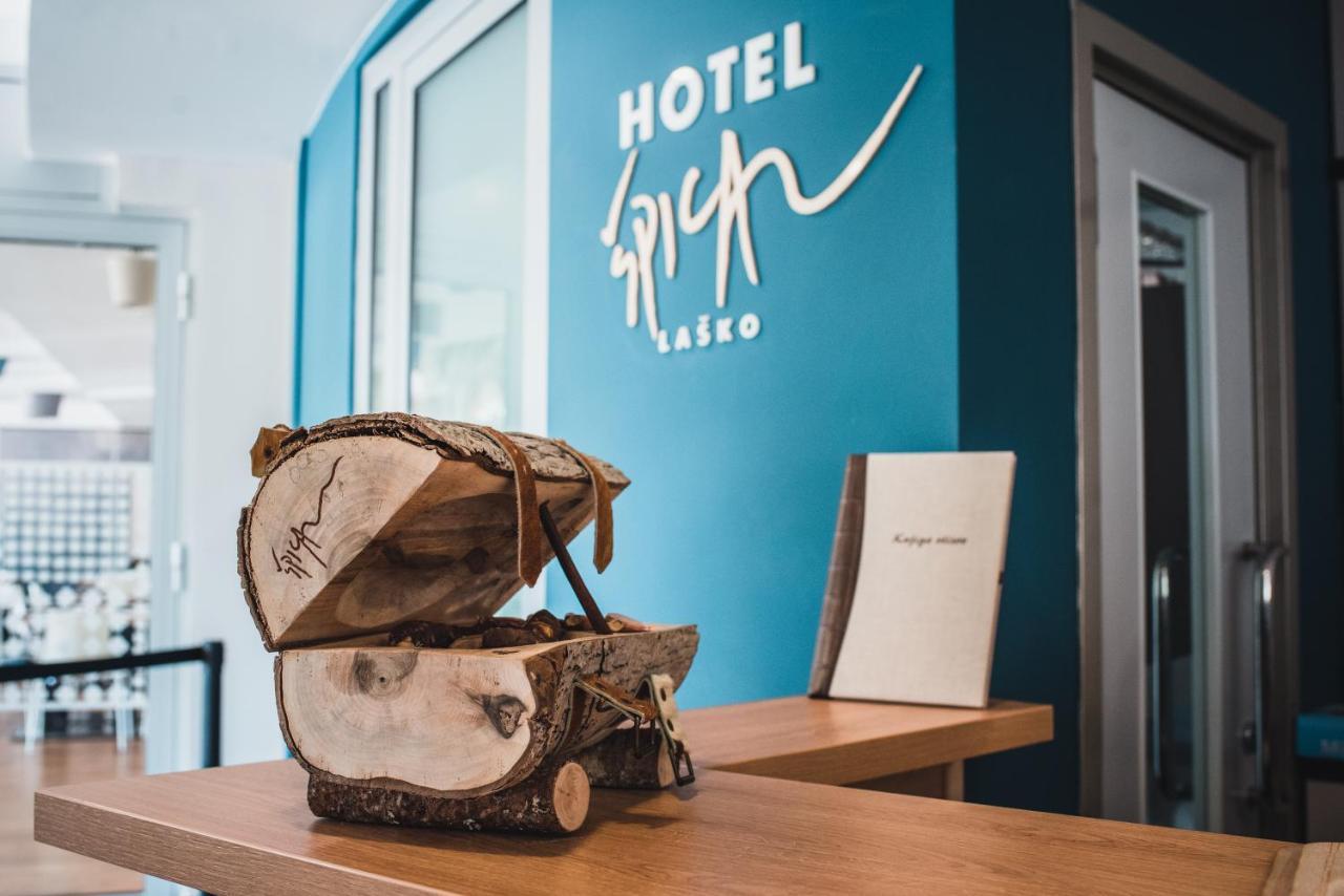 Hotel Spica Лашко Екстер'єр фото