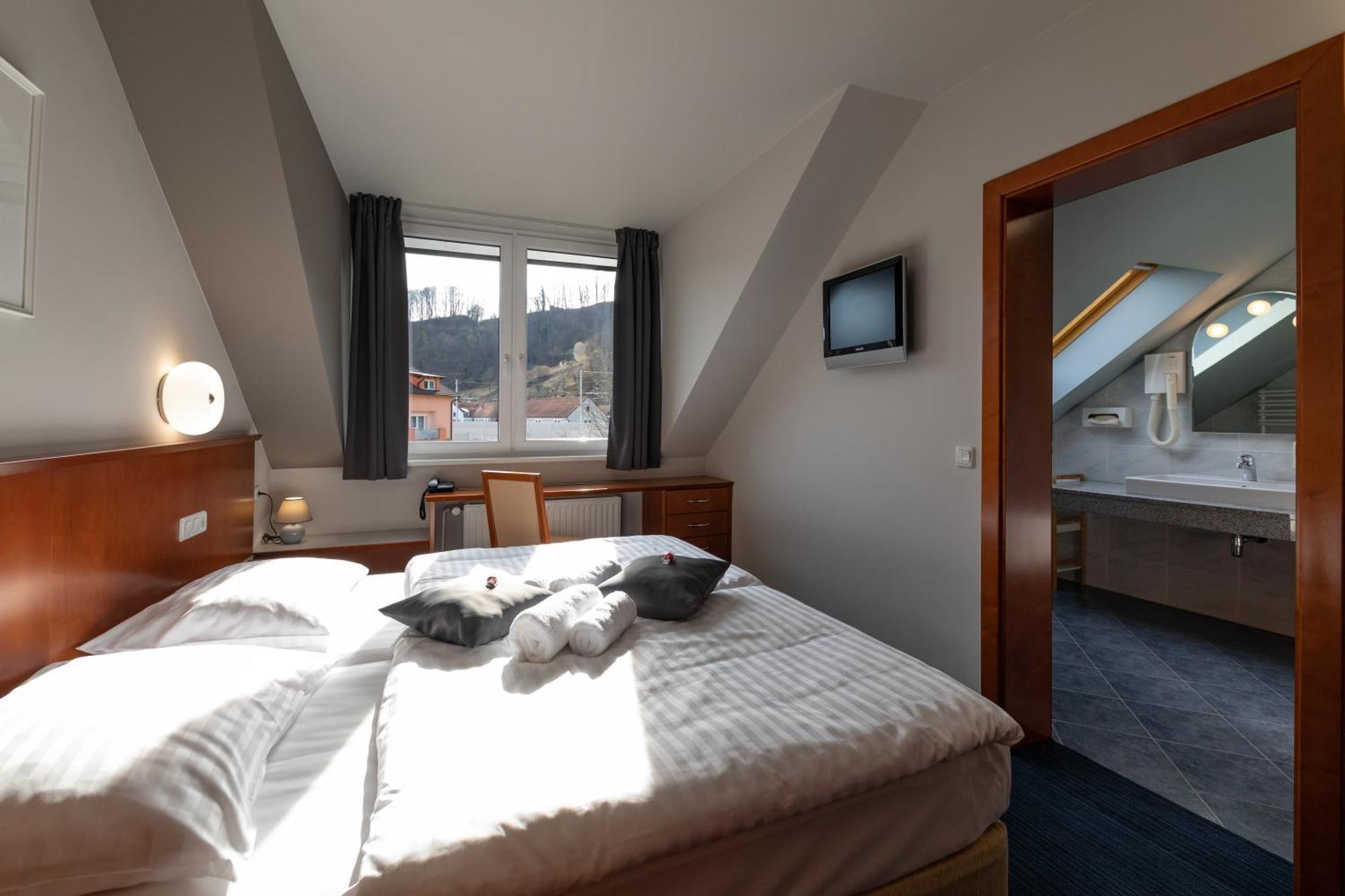 Hotel Spica Лашко Номер фото
