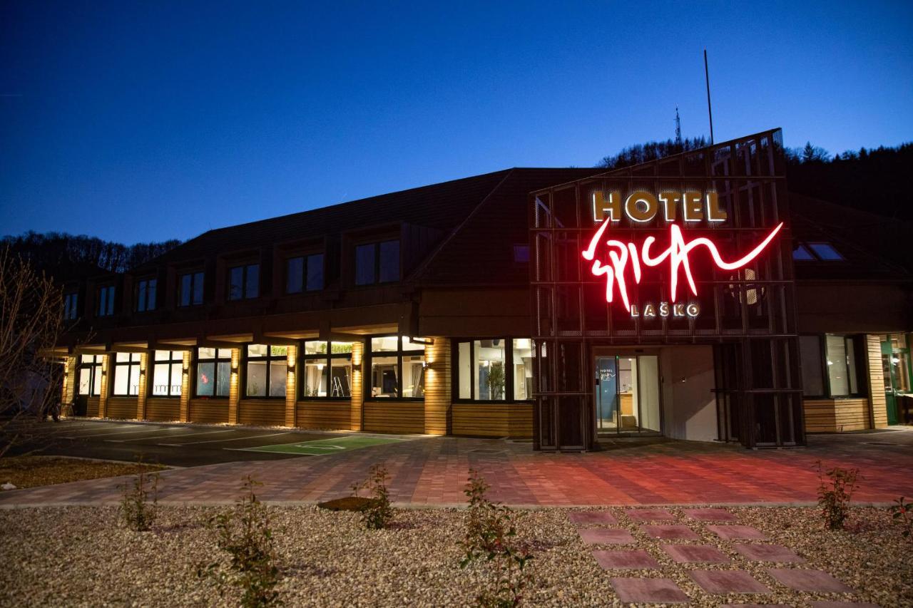 Hotel Spica Лашко Екстер'єр фото